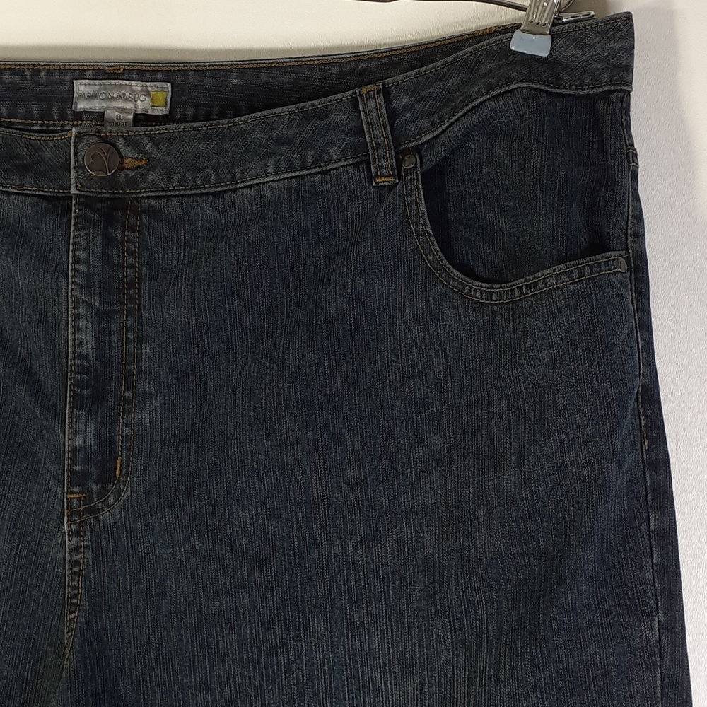 Fashion Bug 🟨 Wilshire 8 Short Women's Blue Jeans - Picture 7 of 16